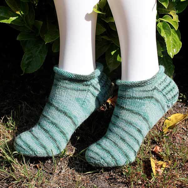 © Rose City Rollers by Mara Catherine Bryner • www.ravelry.com
