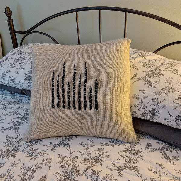 © Monochrome Knit Pillow by Kate Smalley • www.ravelry.com