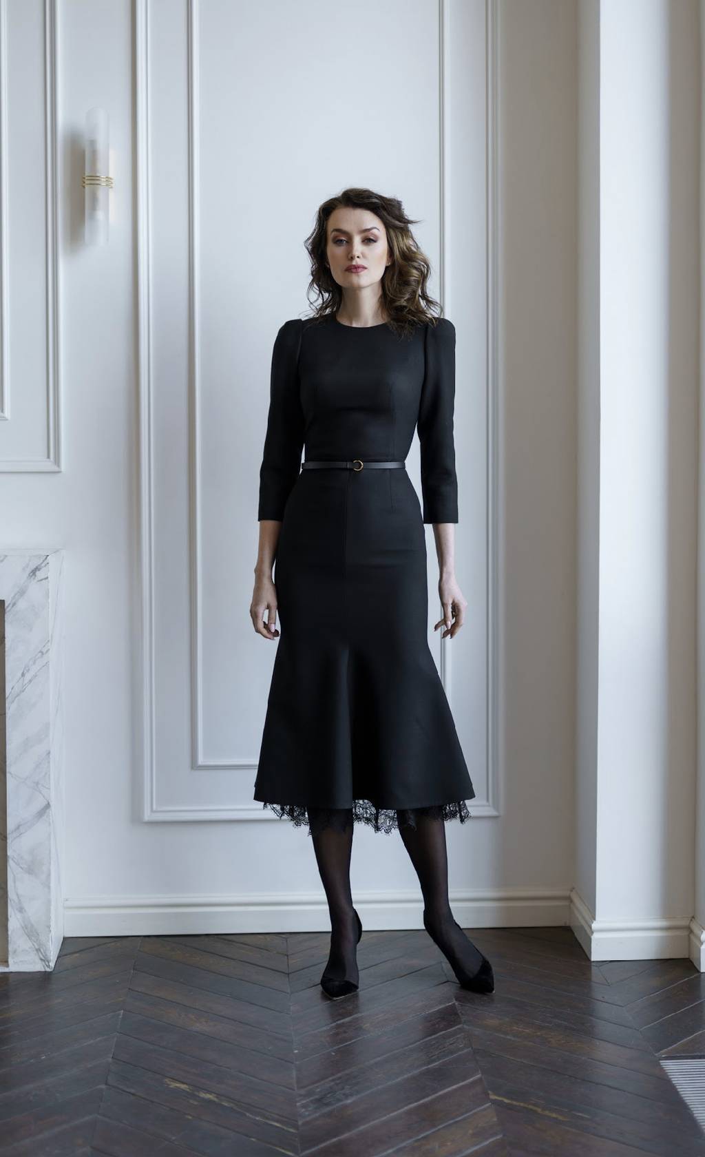 Платье годе с кружевом