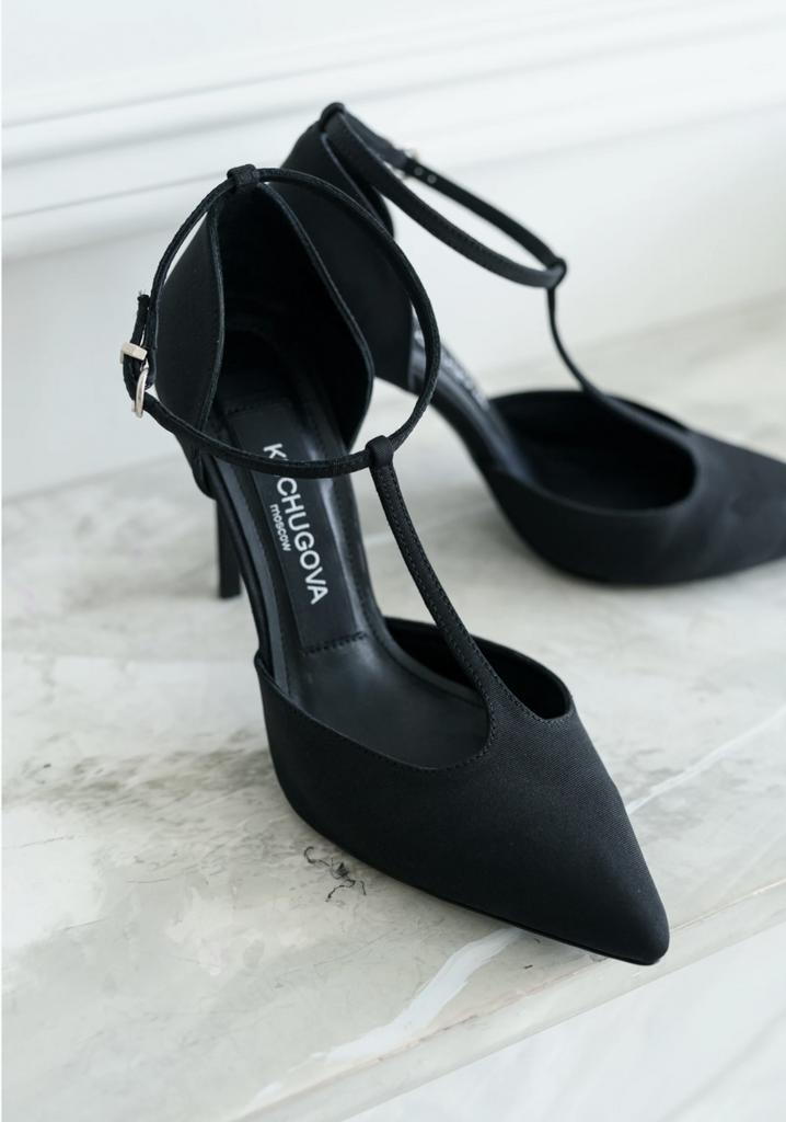 Туфли из шелка