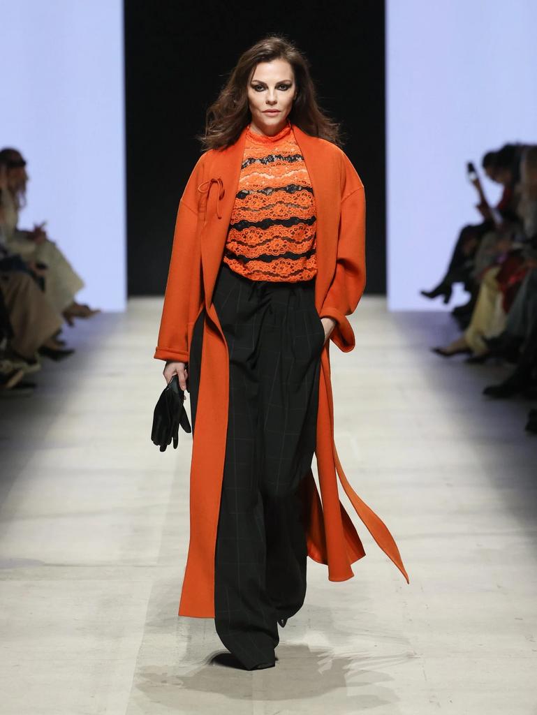 пальто из кашемира оранжевое