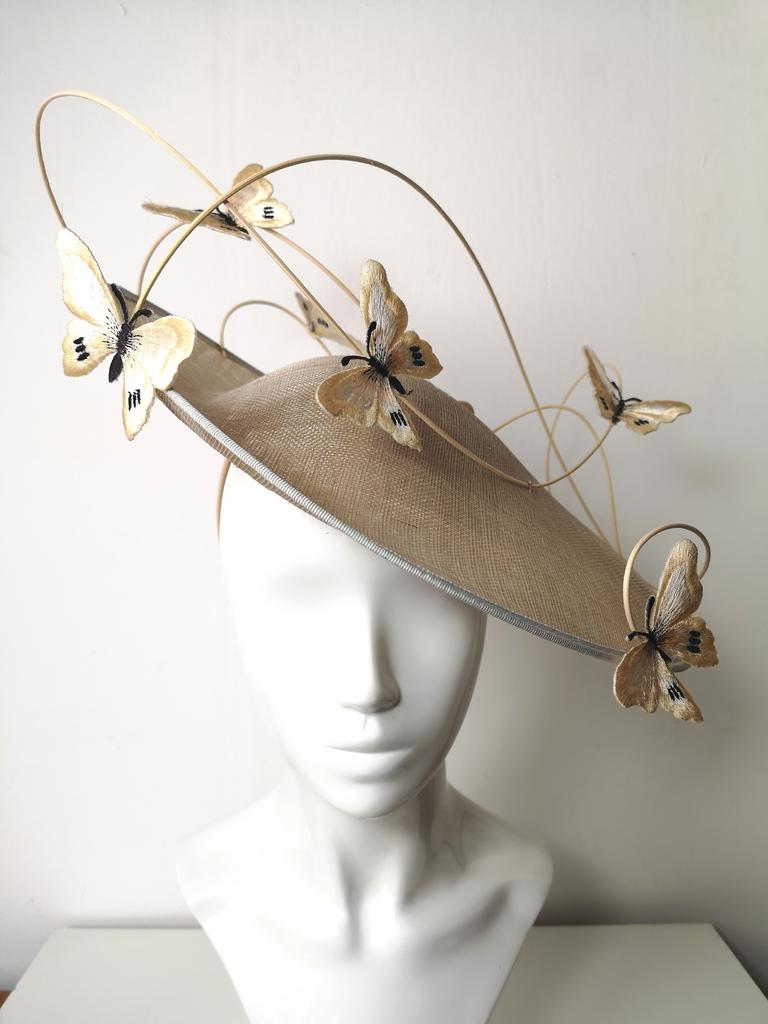 Headpiece 208