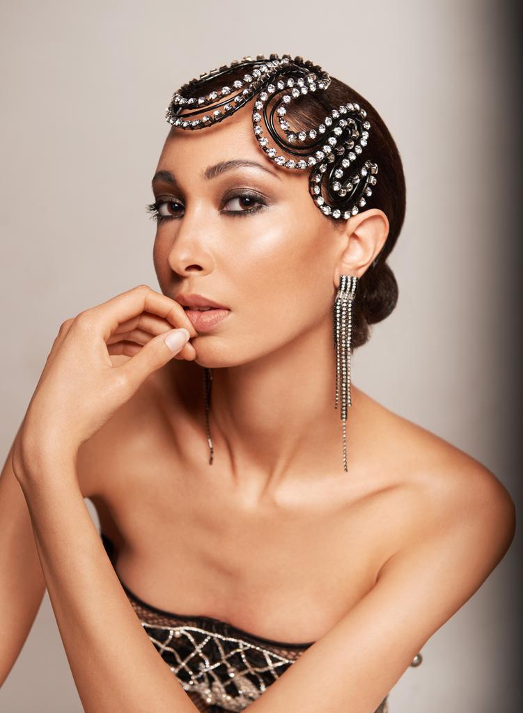 Headpiece 386