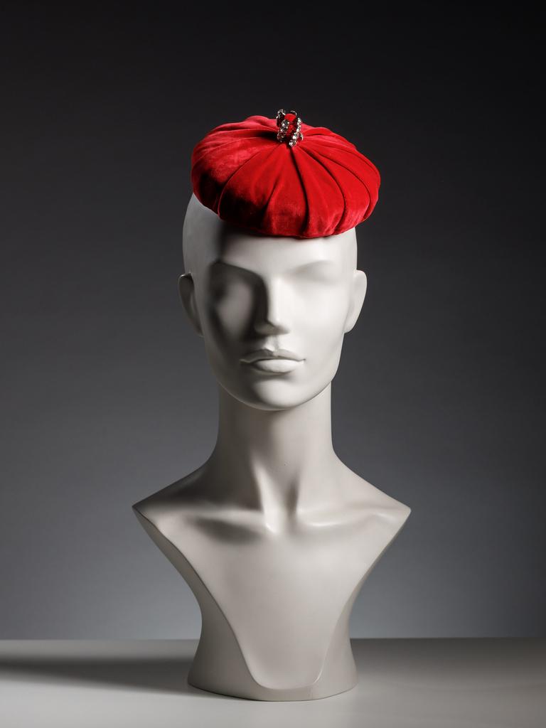 Headpiece 408