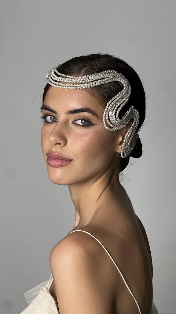 Headpiece 390