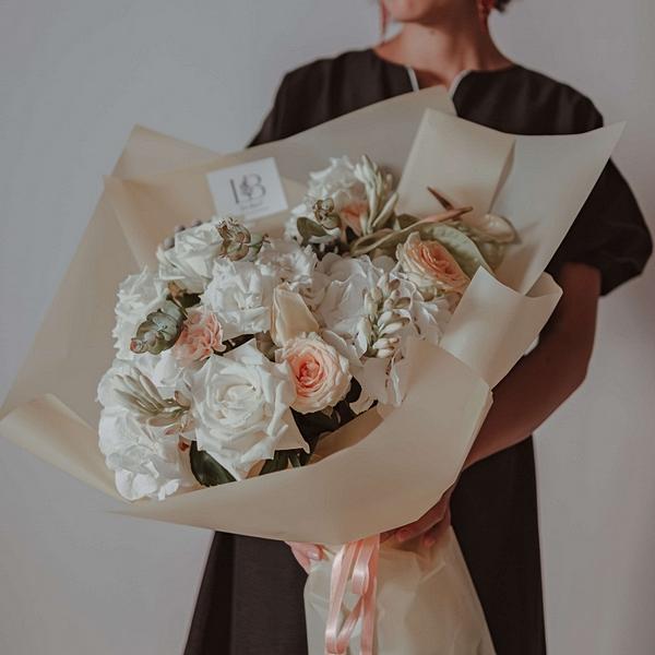 Нежный кремовый букет