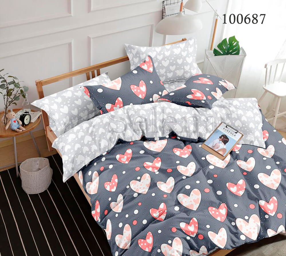 постельное белье с сердечками серо-розового цвета