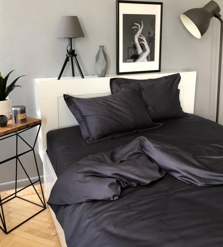 однотонное постельное белье сатин темно-серого цвета фото 1