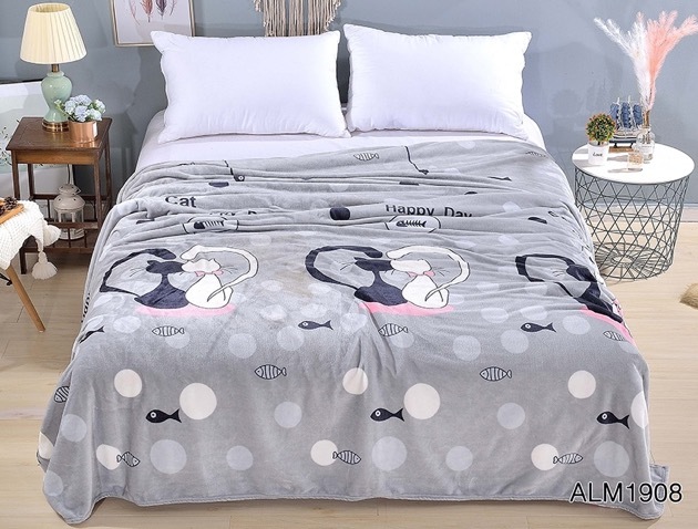 Плед на кровать велсофт серый с влюблёнными котиками