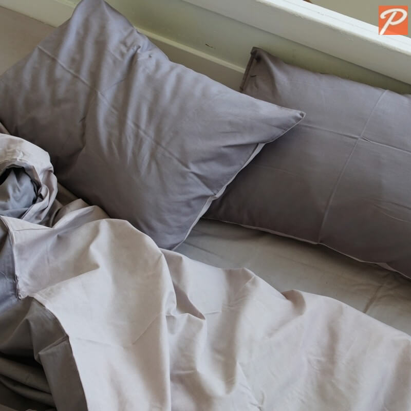 однотонное постельное белье серого цвета с цветом слоновой кости из поплина Lux