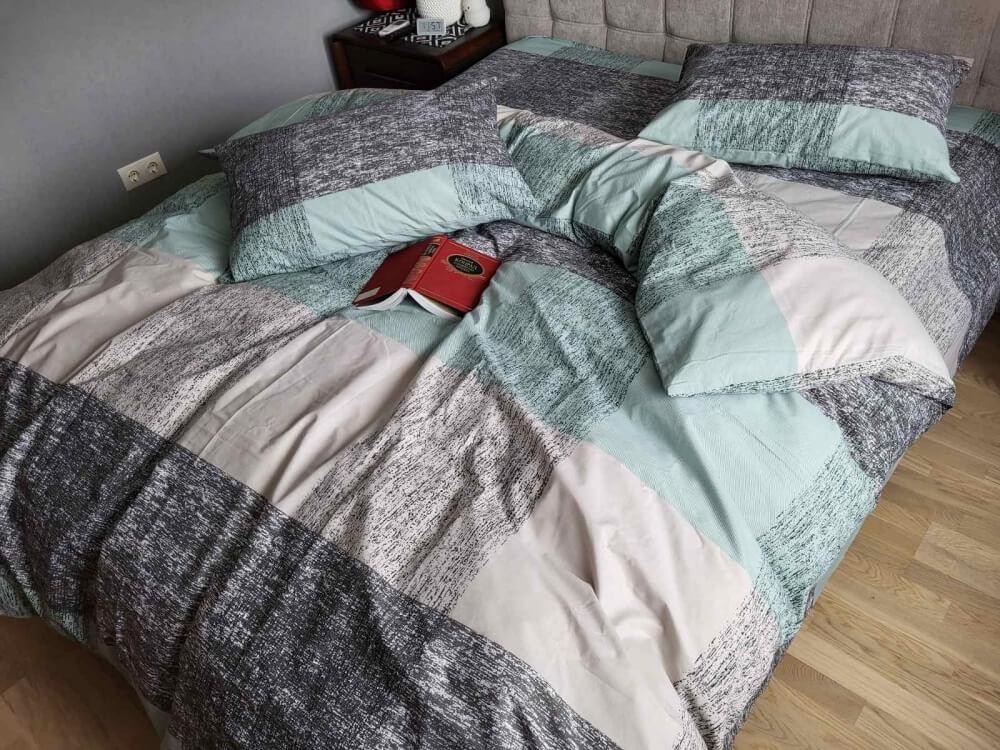 зелено-сіра постільна білизна бязь з малюнком квадрати фото 1