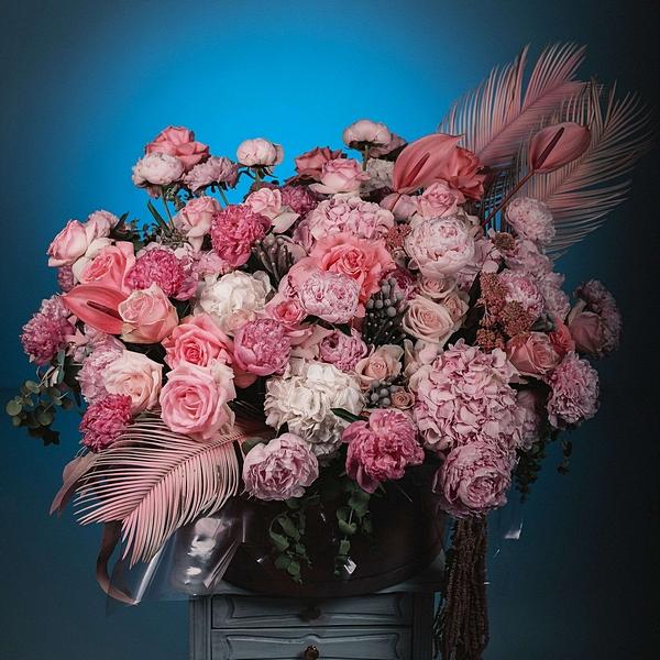 Эксклюзивная цветочная композиция