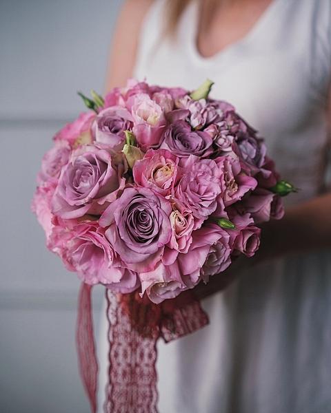 Нежно розовый букет невесты