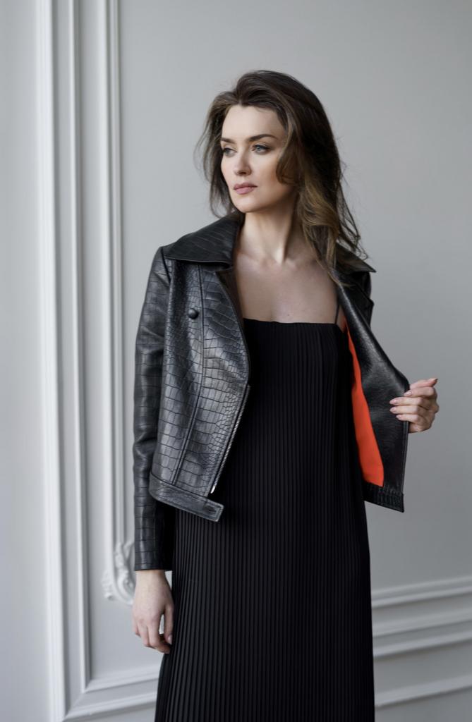 Арт. 110038 кожаная куртка с тиснением крокодил