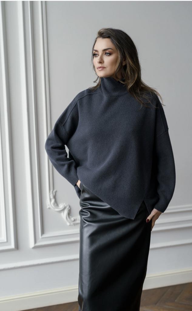 Арт джемпер оверсайз темно синий