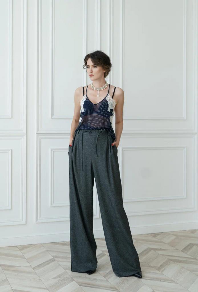 Брюки из шерсти с лампасами