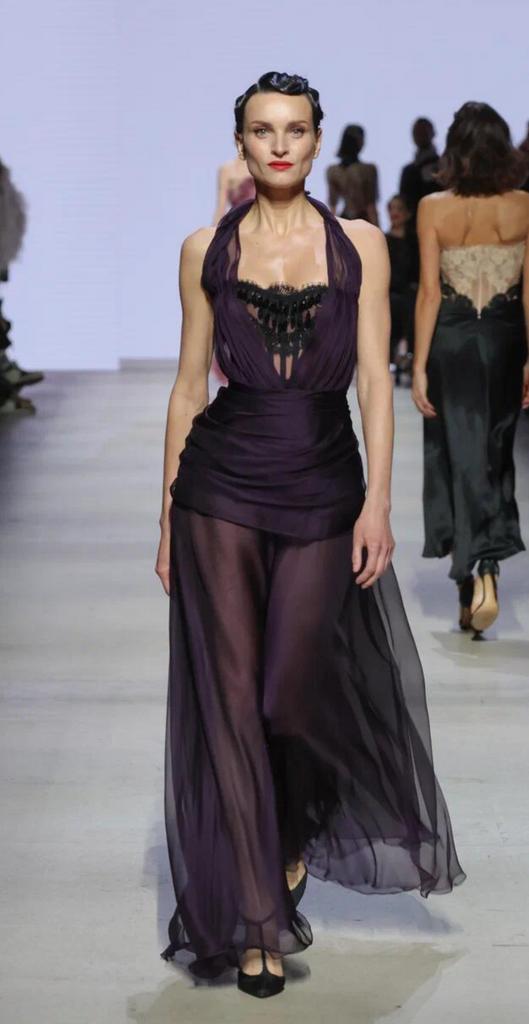 Платье из шелкового шифона фиолетового