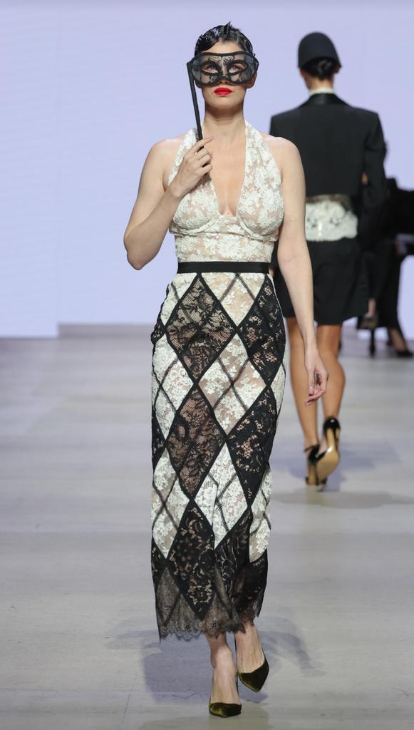 юбка из кружева ромбы