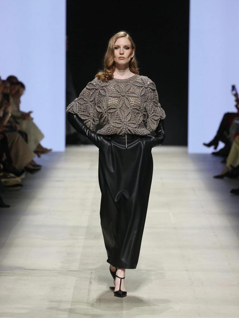 джемпер ручной вязки