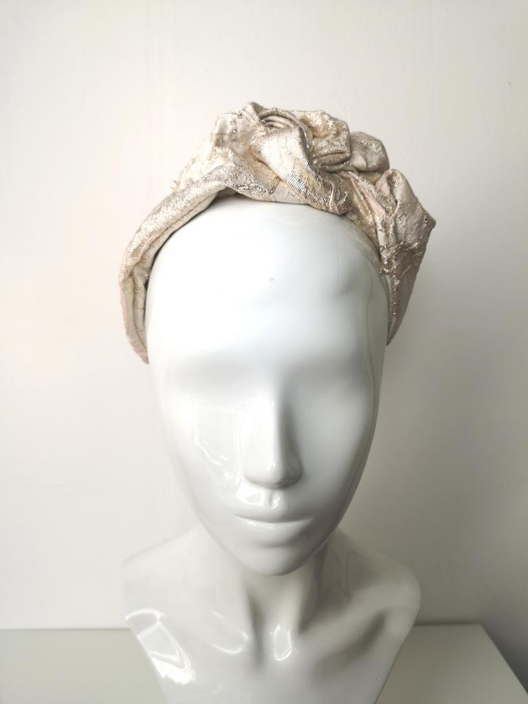 Headpiece 213