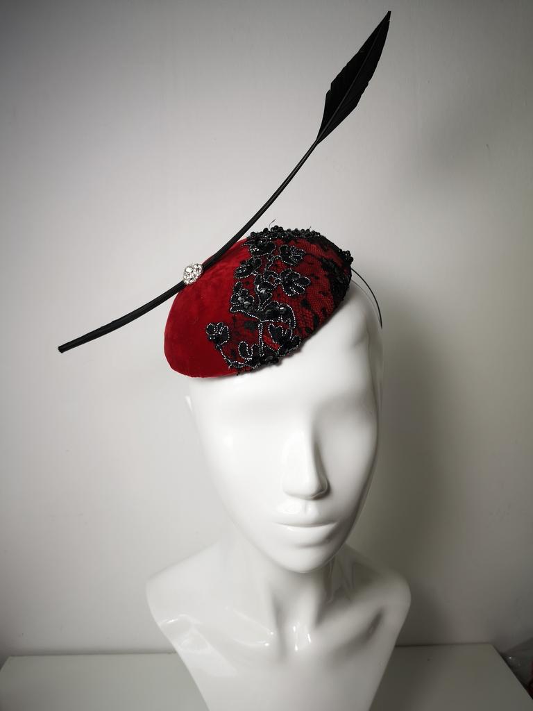 Headpiece 218