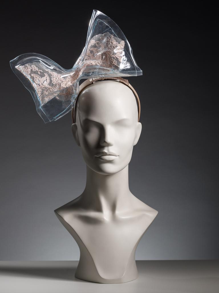 Headpiece 402