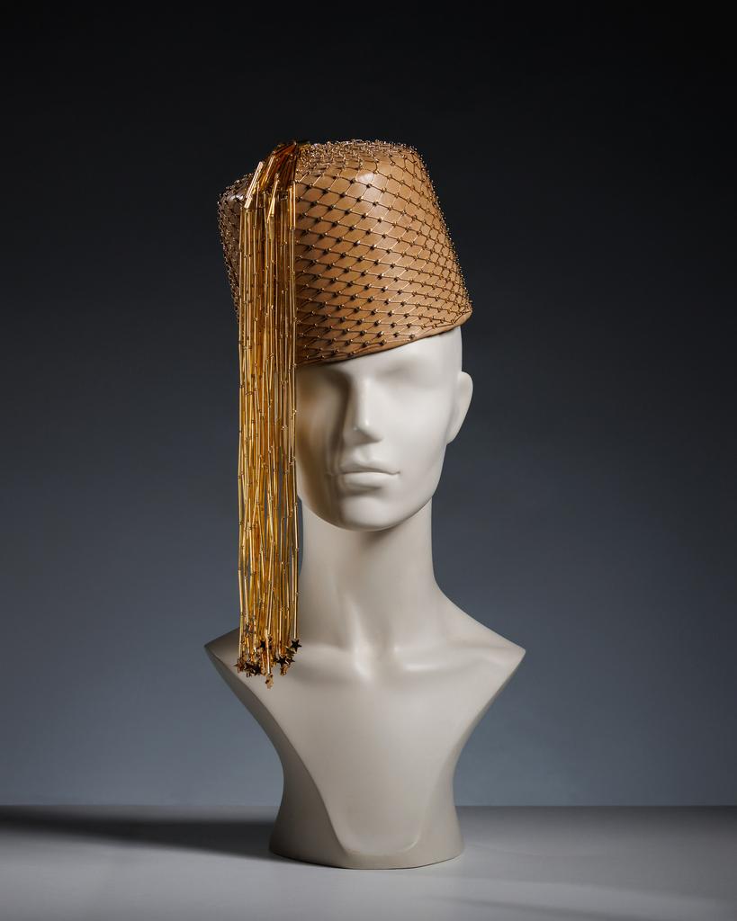 Headpiece 430