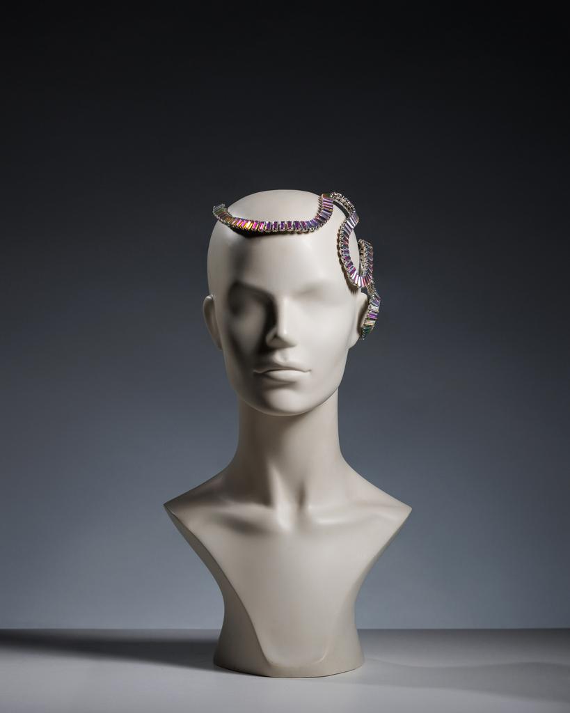 Headpiece 437