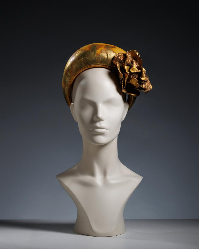 Headpiece 440